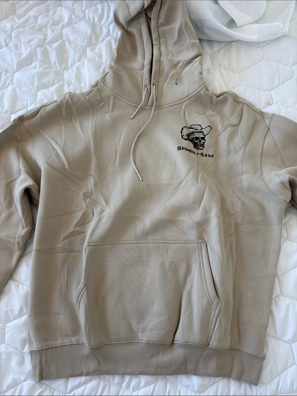 Beige Graphic Pullover Hoodie with Embroidered Skull